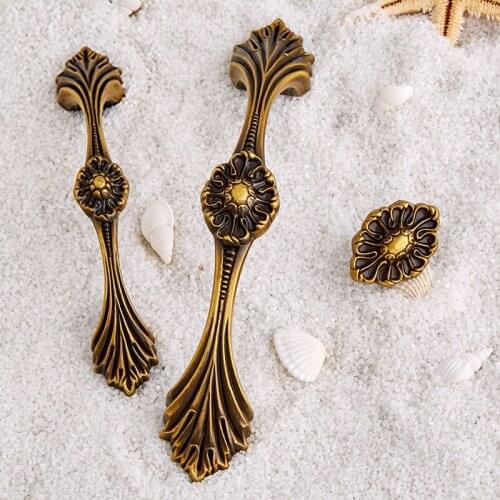 10PCS European Antique Kitchen Door Furniture Handles Cupboard Wardrobe Drawer Dresser Cabinet Pulls Handles&Knobs