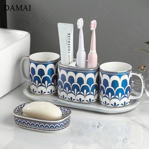 Creative Golden Stripes Bathroom Set Ceramic Nordic Modern Painted Golden Line Decorative Home Four Piece Set Shower Accessories