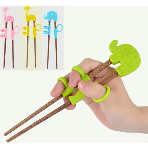 1 Pair Wooden Kids Learning Training Chopsticks Portable Cute Cartoon Animal Beginner Chopsticks Kitchen Accessories Gadgets