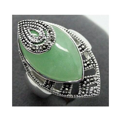 Elegant ladys Natural Light Green Natural jade Marcasite 925 & Sterling Ring Sz 7/8/9/10