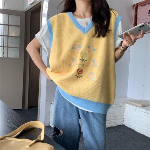 Japanese Sweet Flower Embroidery Knitted Vest Ladies Spring Autumn Sleeveless Wild Retro Sweet College Style Cute Sweater Top