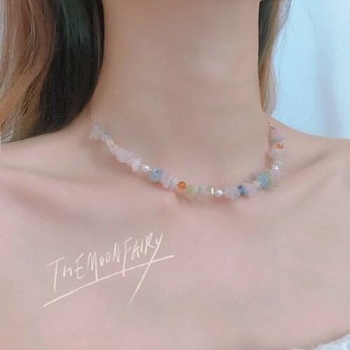 Lina Jw Chokers On The Neck