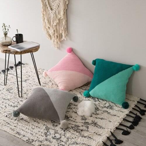 2017 Kawaii 100% Cotton Cushions With Pom Pom For Home Living Room Decoration Home Textile Decorative Throw Pillows Almofadas