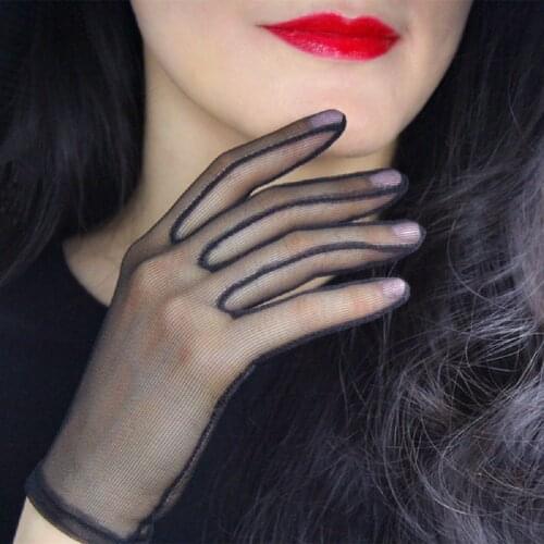 Women Black Silk Short Gloves Lace Mesh Gauze Ultra Thin Vintage Elegant Sexy Transparent Party GloveWomen Opera Gloves