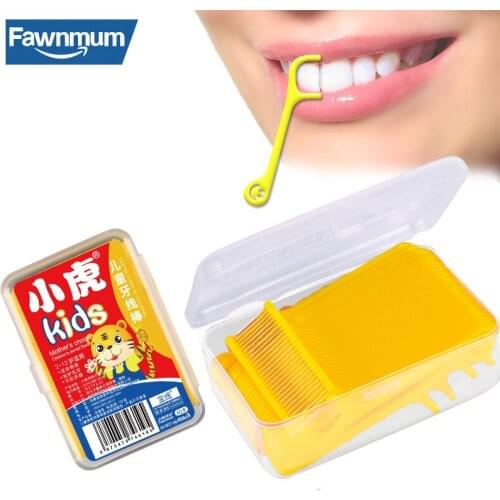 Fawnmum 40 Pcs Childrens dental floss stick Disposable Plastic Toothpicks With Thread for For Cleaning Interdental Spaces Oral