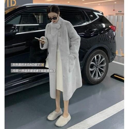 Winter coat womens autumn winter versatile loose medium length thickened fur integrated temperament lamb coat