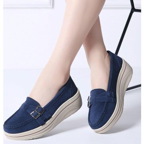2020 Autumn Women Flats Shoes Platform Sneakers Shoes Leather Suede Casual Shoes Slip On Flats Heels Creepers Moccasins