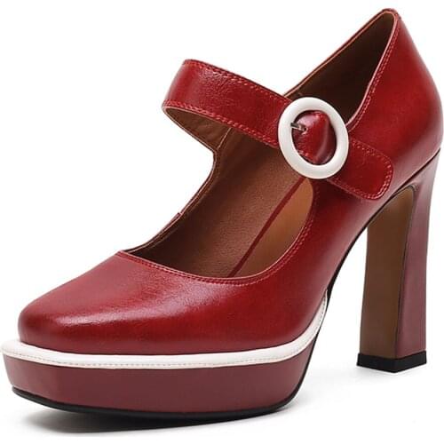 LapoLaka Leather Pumps