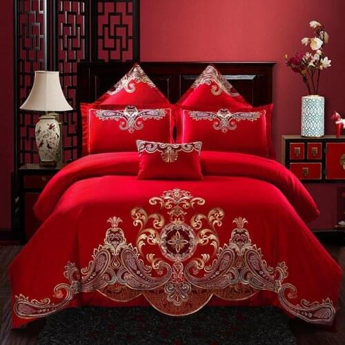 Europe Royal Embroidery Bedding Bed Set King Queen Bohemia Solid Color Princess Duvet Cover Bed Sheet Linen Pillowcases Cotton
