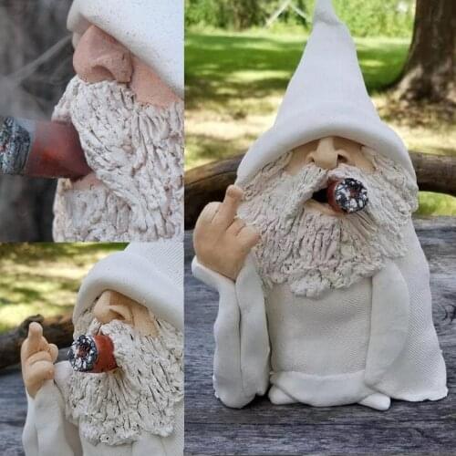 Smoking Dwarf Garden Sculpture Ornaments Scornful Wizard Gnome Statue Indoor Outdoor Figurine for Home Yard Tree Decoration