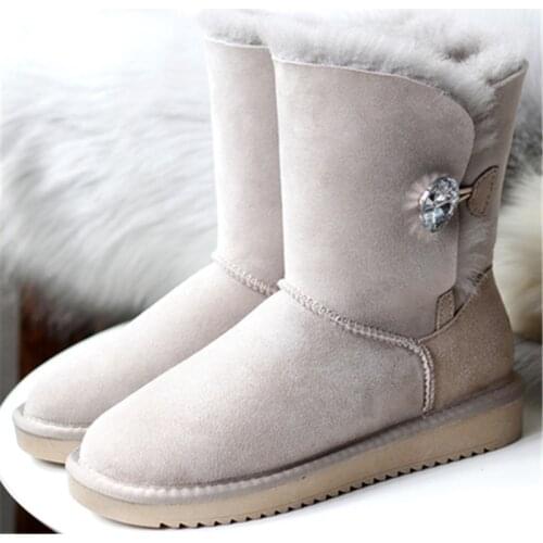 New 2020 Real Sheepskin Woman Snow Boots Womens Winter Classic Snow Boots Genuine Sheepskin Boots