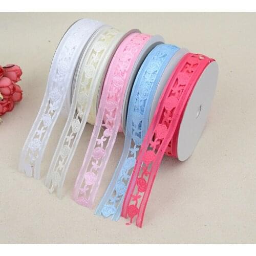 New The Latest 5-Color Rose Webbing Hollowed-Out Dress Is With a bow cake Gift Box With Ribbon Width Of 1.5cm Wholesale Material