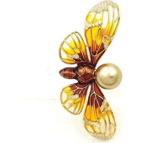 Designer Vintage Orange Enamel Butterfly Brooch Gold Tone Clear CZ Imitated Pearl Deco Brown Body Butterfly Pins Scarf Accessory