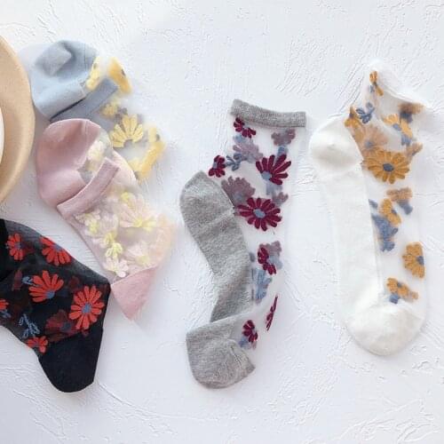 Socks Women Summer Trendy Daisy Ultra Thin Crystal Silk Sheer Socks Cartoon Flower Transparent Glass Filament Cute Sox Skarpetki