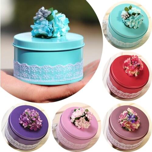 Creative tinplate wedding candy tin box European style lace candy box Biscuit candy gift packaging box Hand gift packaging box