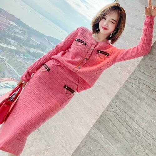 Lattice pattern contrast color layering knitting cardigan + tall waist skirt suit womens winter new High Quality