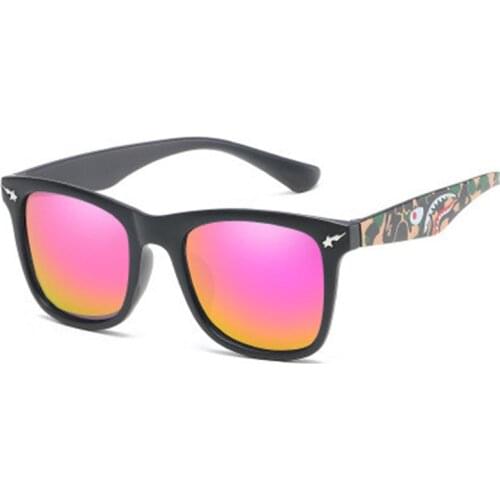 2018 New Sunglasses Men and Women Fashion square Sun glasses Outdoor travel glasses Couple sunglasses Oculos De Sol UV400