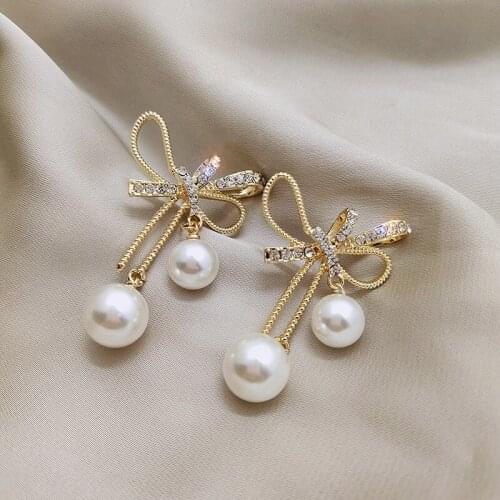Womens Vintage Charm Bowknot Golden Drop Earrings Lovely Butterfly Crystal Stud Pearl Romantic Piercing Earring Jewelry Gifts
