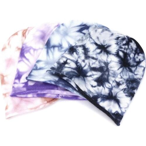 New Casual Tie Dyed Women Men Beanies Winter Knitted Cuffed Short Melon Cap Colorful Retro Ski Outdoor Unisex Hat