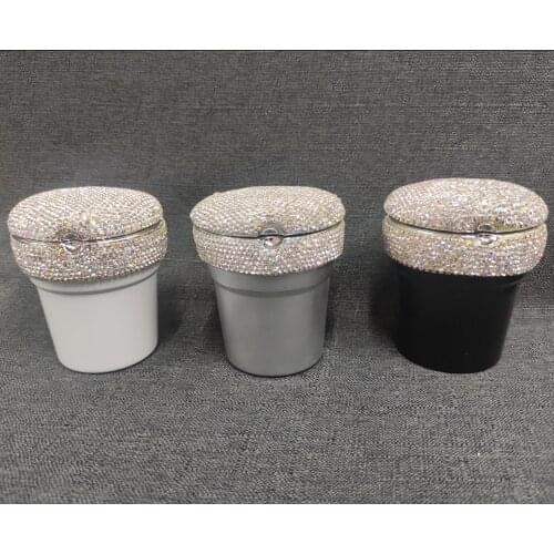 Car Ashtray LED Blue-Ray High Temperature Resistance Auto Cigarette Ashtray Luxury Diamond Gift for Women Girl Bling Blilng