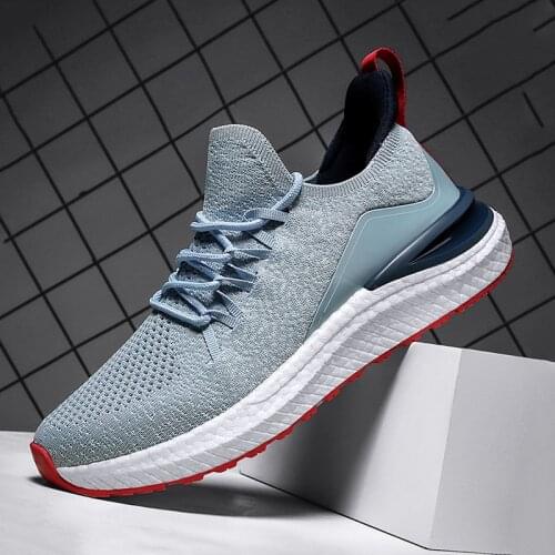 New men sneakers light running breathable casual mesh fly woven fashion sports elastic outdoor jogging vulcanized shoes