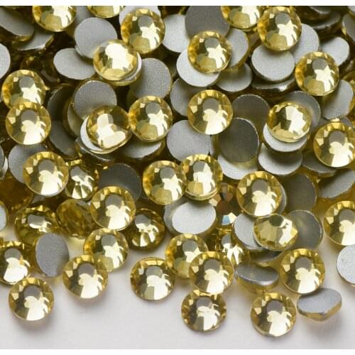 Non Hotfix Glue on Nail Art Rhinestones/ Rhinestone for Nail Art Glass Clear Flat Back Iron on Strass Crystal Stones Rhinestone