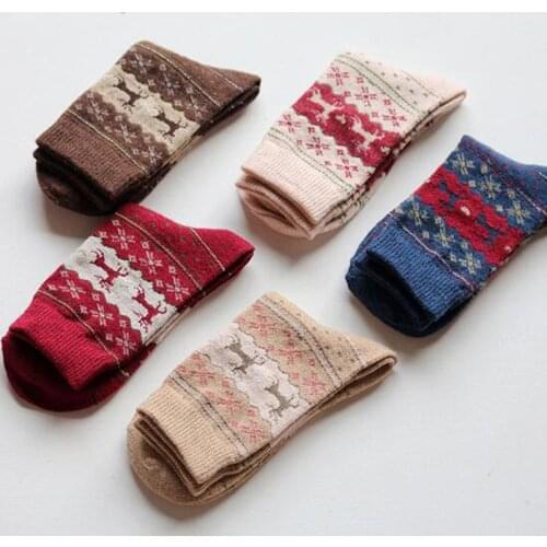 5 Pairs/Pack Christmas Golden Fawn Rabbit Deer Wool Socks Autumn Winter To Keep Warm Female Women Socks Christmas Gifts