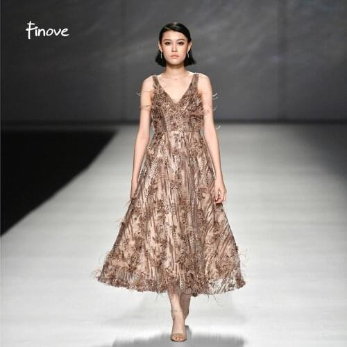 Finove Vintage Prom Dresses 2020 Sexy V-Neck Embroidery Beaded With Feathers Knee-Length Formal Party Dress Gowns For Girls