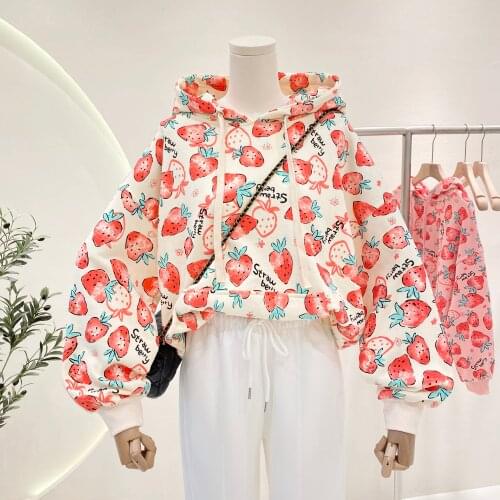 Female Hooded Sweatshirt 2021 New Autumn Fashion Strawberry Print Loose Oversize Pullovers Top Long Sleeve Students Hoodies