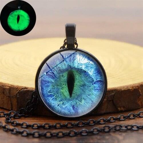 Women Men Fashion Charm Glow In The Dark Sweater Chain Jewelry Classic Blue Pupils Glass Dome Luminous Pendant Necklace Gifts