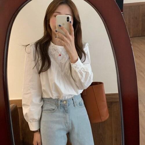 New Elegant Korean Style Hollow Out Embroidery Flower Shirt Women Puff Sleeve Sweet Blouses Female Tops
