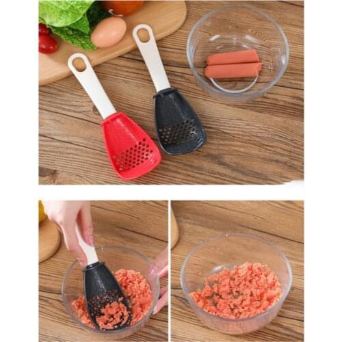 Multifunctional Kitchen Cooking Spoon Heat-resistant Hanging Hole Innovative Potato Garlic Press Colander Spoon for Kitchen