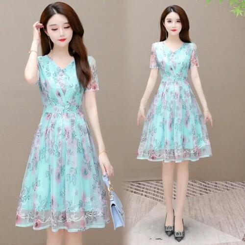 Summer dress women short-sleeved mesh flower embroidery chiffon dress ladies fashion V-neck work wear knee-length midi dress