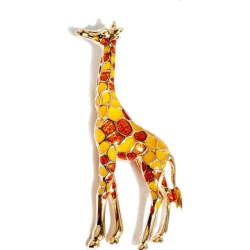 Cartoon Cute Enamel Corsage Giraffe Brooches Animal New Product Personality Female Creative Koi Cardigan Pin Accessories