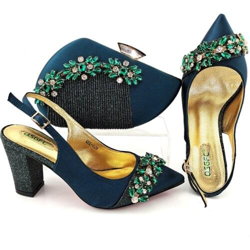 Nigerian 2021 Lastest Italian Design AVOCADO Color Special Flower Style Decoration Noble Party Banquet Women Shoes and Bag Set