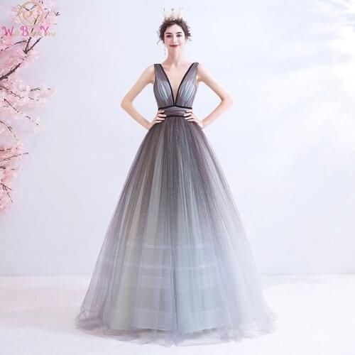 2020 Long Gray Prom Dresses Sparkle Bling Gradient Color Sleeveless Ball Gown Elegant V Neck Fashion Black Edge Evening Gown