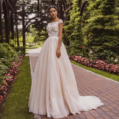 Champagne White Ivory Lace Appliques A Line Cheap Off The Shoulder Short Sleeves Bridal Dress Wedding Dresses 2021