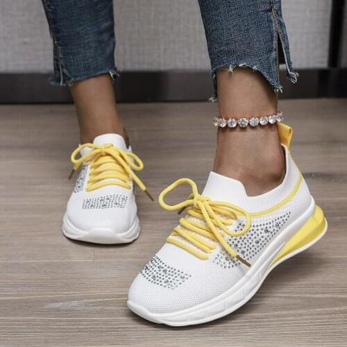 Large size 35-43 flying woven rhinestone casual single shoes women casual shoes sports shoes 2021 spring and summer new