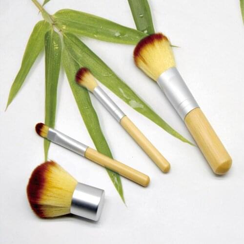 4pcs makeup brush set with bamboo handle