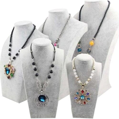 Grey Velvet Portrait Jewelry Display Necklace Display Rack Stand Holder Jewelry Mannequin Bust Pendant Necklace Window Display