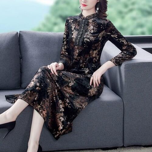 Large Size Gold Velvet Retro Improved Cheongsam Dress New Slim Spring Autumn Dress Over The Knee Long Qipao Female Vestidos M207