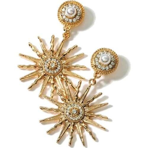 2021 Wholesale European and American Exaggerated Pearl Sunflower Earrings Fashion Bohemian Earrings Female Earrings Wholesale