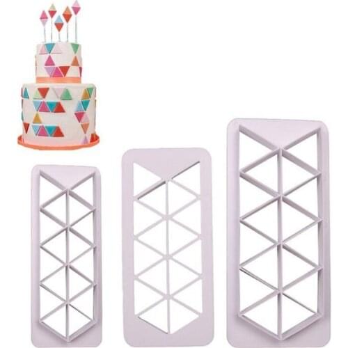 DIY Biscuit Mold Bread Cutting Print Cutting Die Sandwich Mold Toast Bread Mold Bento Mold Kitchen Baking Tools