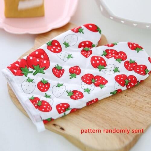 Microwave Oven Glove Kitchen Tool 1Pcs Mitten Terylene Insulated Heatproof Resistant Non-slip Baking Gloves Thickening