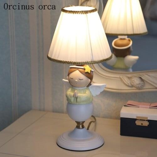 Cartoon inspiration angel desk lamp girl bedroom childrens room table lamp American character LED doll decorative lamp