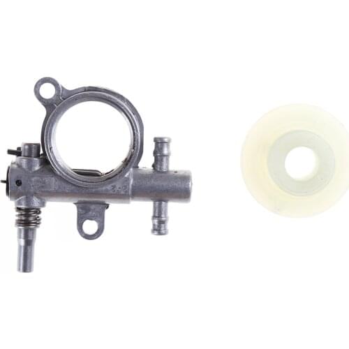 1set 25CC/38CC 2500/3800 Chainsaw Spare Parts Chainsaw Oil Pump With Worm Drive Gear Fits Chain Saw High Quality