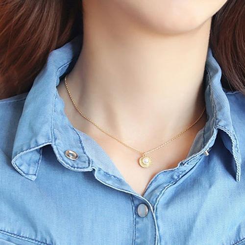 Fashion Womens Elegant Faux Pearl Shell Pendant Charm Polished Necklace Gift Fashion Jewelry Short clavicle necklace