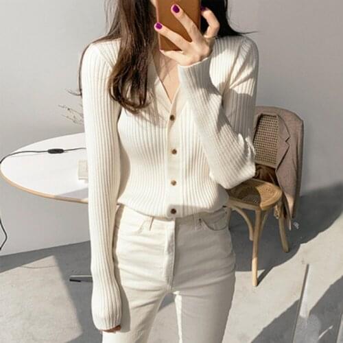 2021 autumn and winter knitted cardigan womens western thin style Korean fashion short v-neck long-sleeved sweater