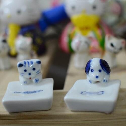 Ceramic craft ornaments cat dog fish bones chopsticks holder chopsticks rack rest tableware flatware wholesale