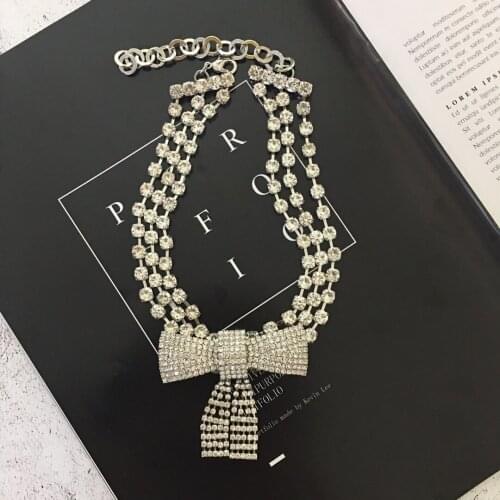 Full diamond bow necklace